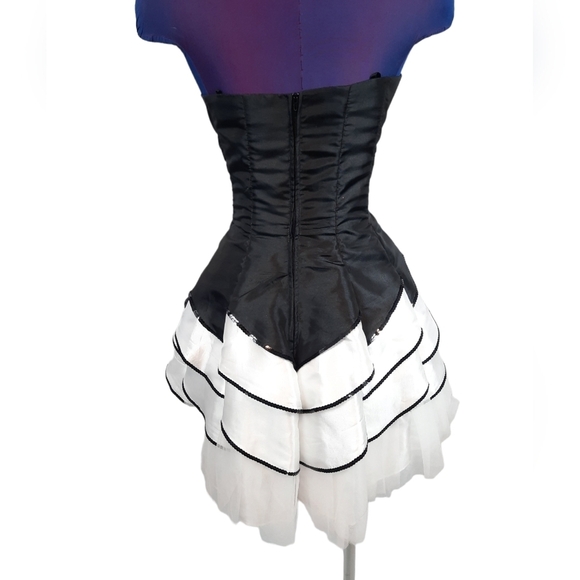 Deb Formal Ballet Dress Layered Tulle Tulip Tutu Black & White Size 11/12 Junior - Picture 6 of 9